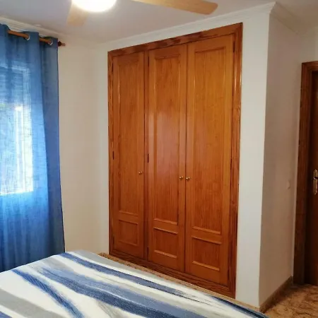Wonderful Clean 16 Sleeper House At Beach 펜션 *