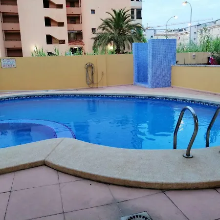 펜션 Wonderful Clean 16 Sleeper House At Beach